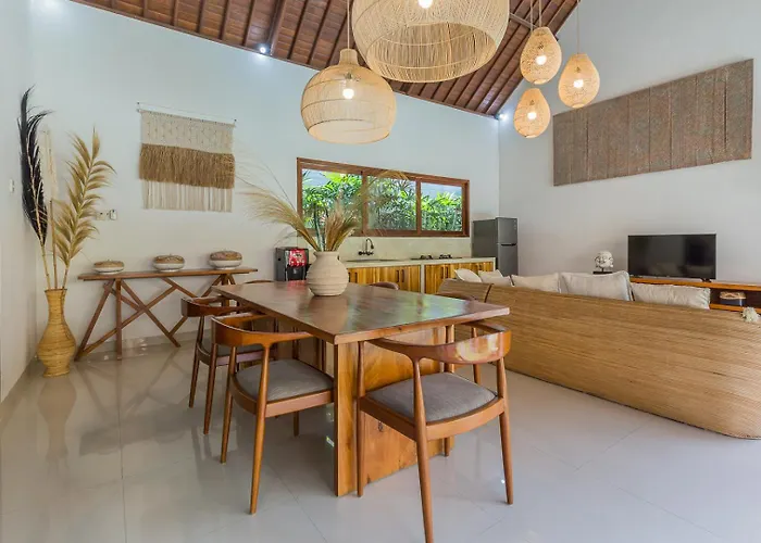 Kita Dua Berawa Villa Canggu (Bali)